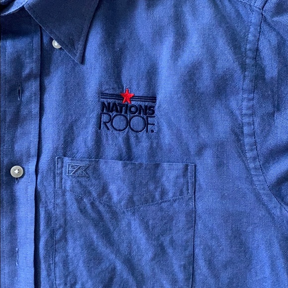 Cutter & Buck Button Down - Picture 2 of 3